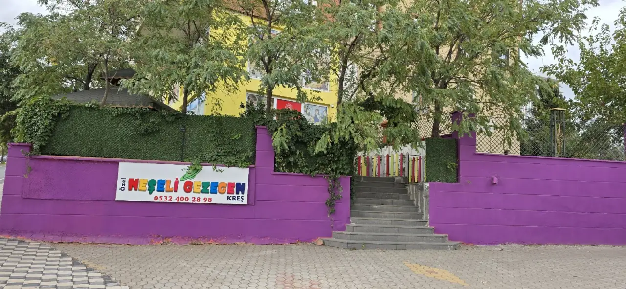 Neşeli Gezegen Anaokulu