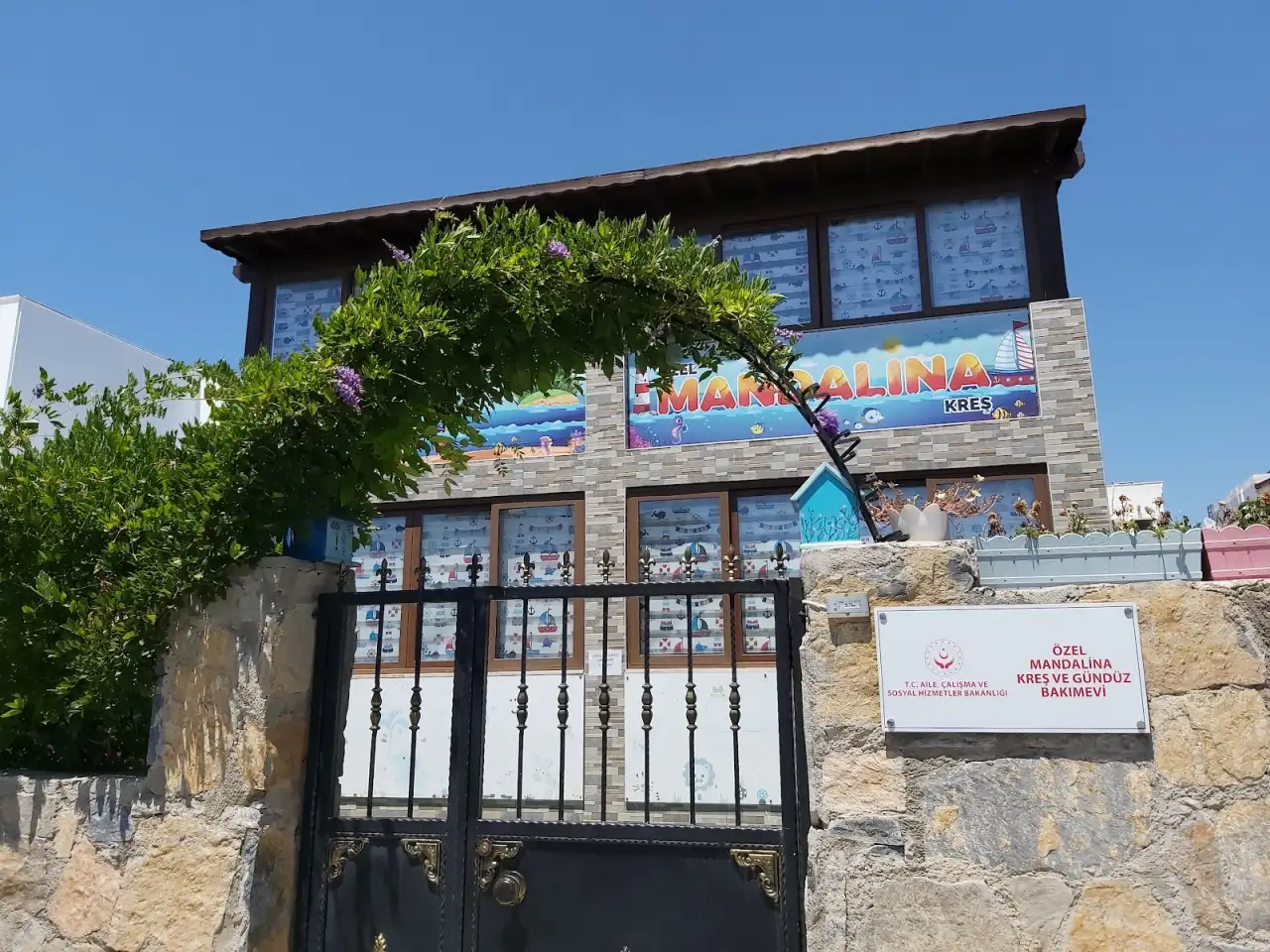 Mandalina Kreş ve Anaokulu - Kreş ve Anaokulu - Muğla