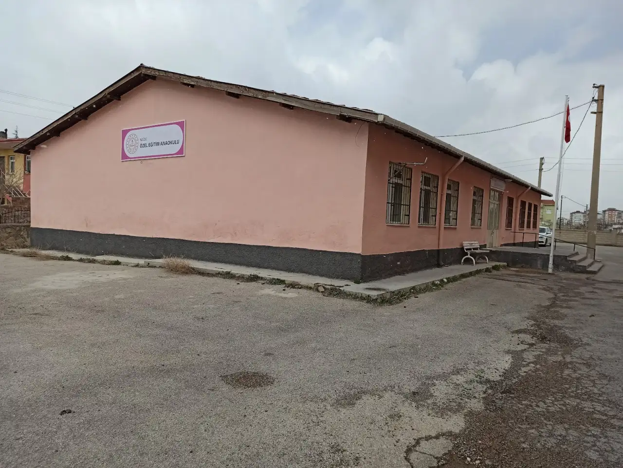 Deha Ediz Özel Eğitim Kurumları ve Rehabilitasyon Merkezi - Niğde - Özel Eğitim ve Gelişim Merkezi - Niğde - galeri görseli