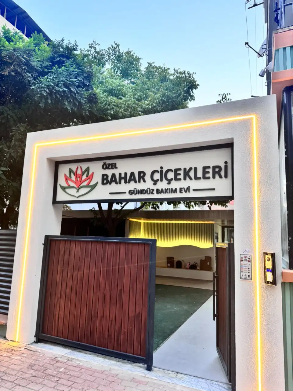 Özel Bahar Çiçekleri Kreş Ve Gündüz Bakimevi - Çocuk Bakım Merkezi - Aydın