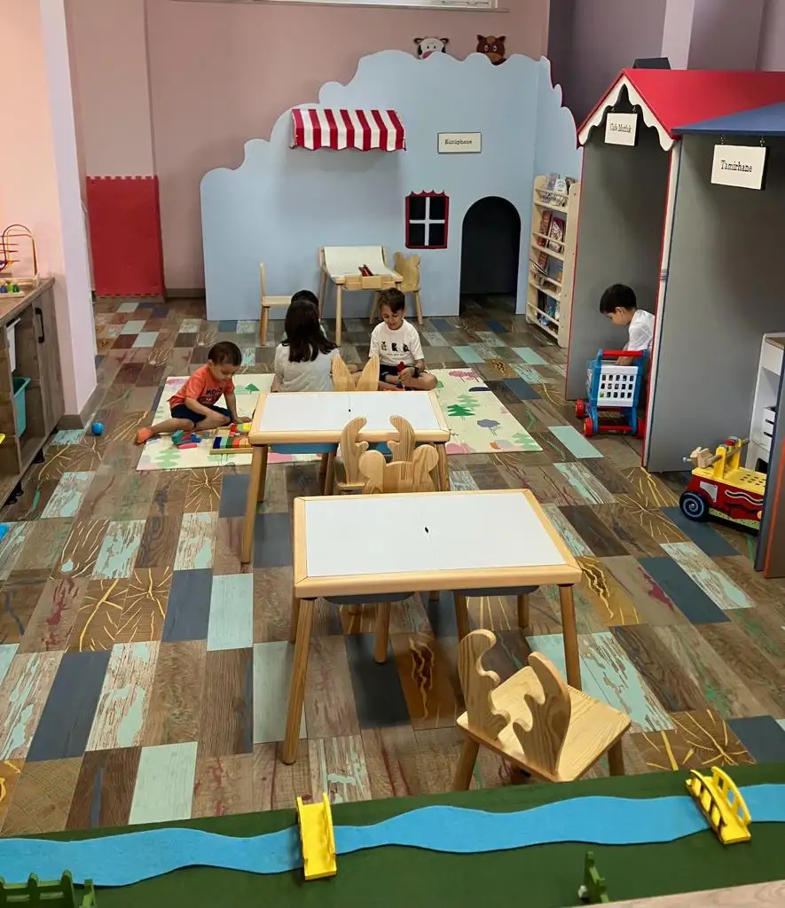 Zeytin Çocuk Atölyesi Kafe - Çocuk Bakım Merkezi - Balıkesir - galeri görseli