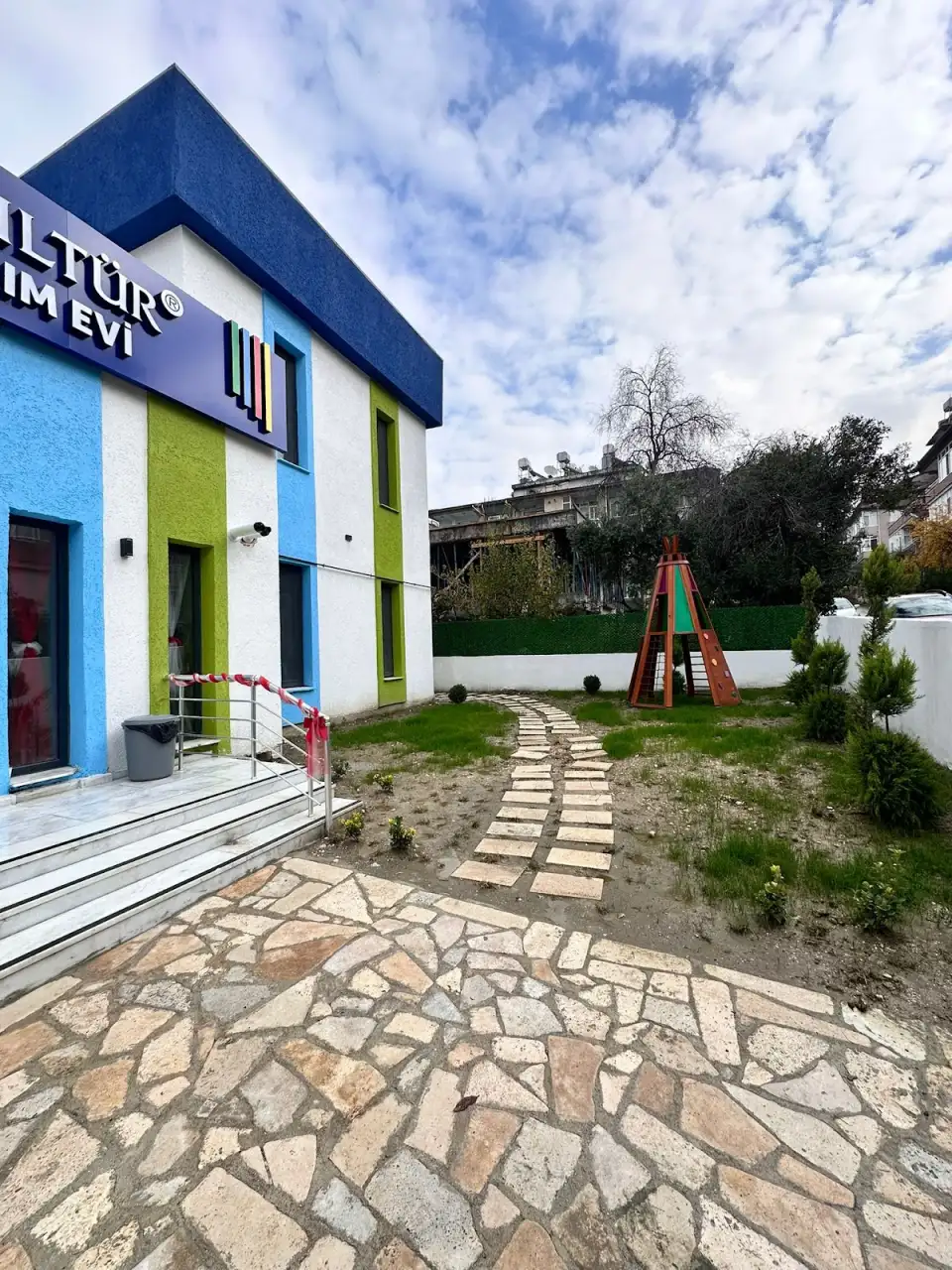 Özel Hatay Defne Amerikan Kültür Kreş ve Gündüz Bakımevi AKD KİDS - Çocuk Bakım Merkezi - Hatay - galeri görseli