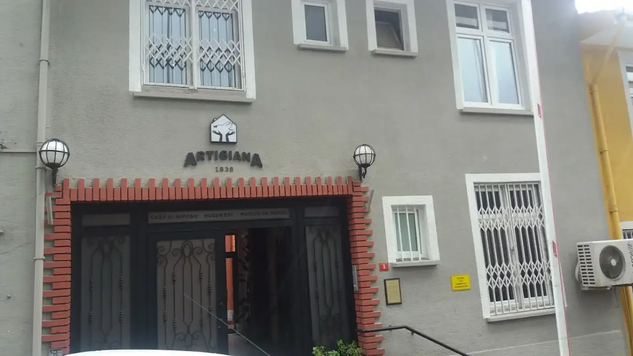 Artigiana Huzur Evi