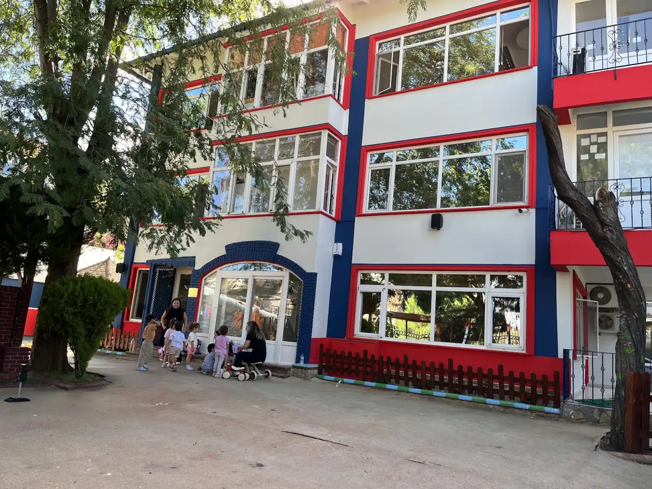 Keyif Tarhan Anaokulu - Kreş ve Anaokulu - İstanbul - galeri görseli