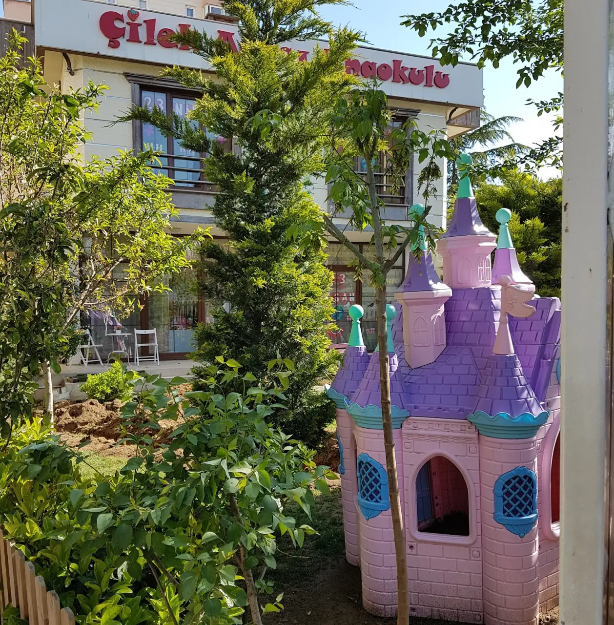 Özel Çilek Ağacı Anaokulları