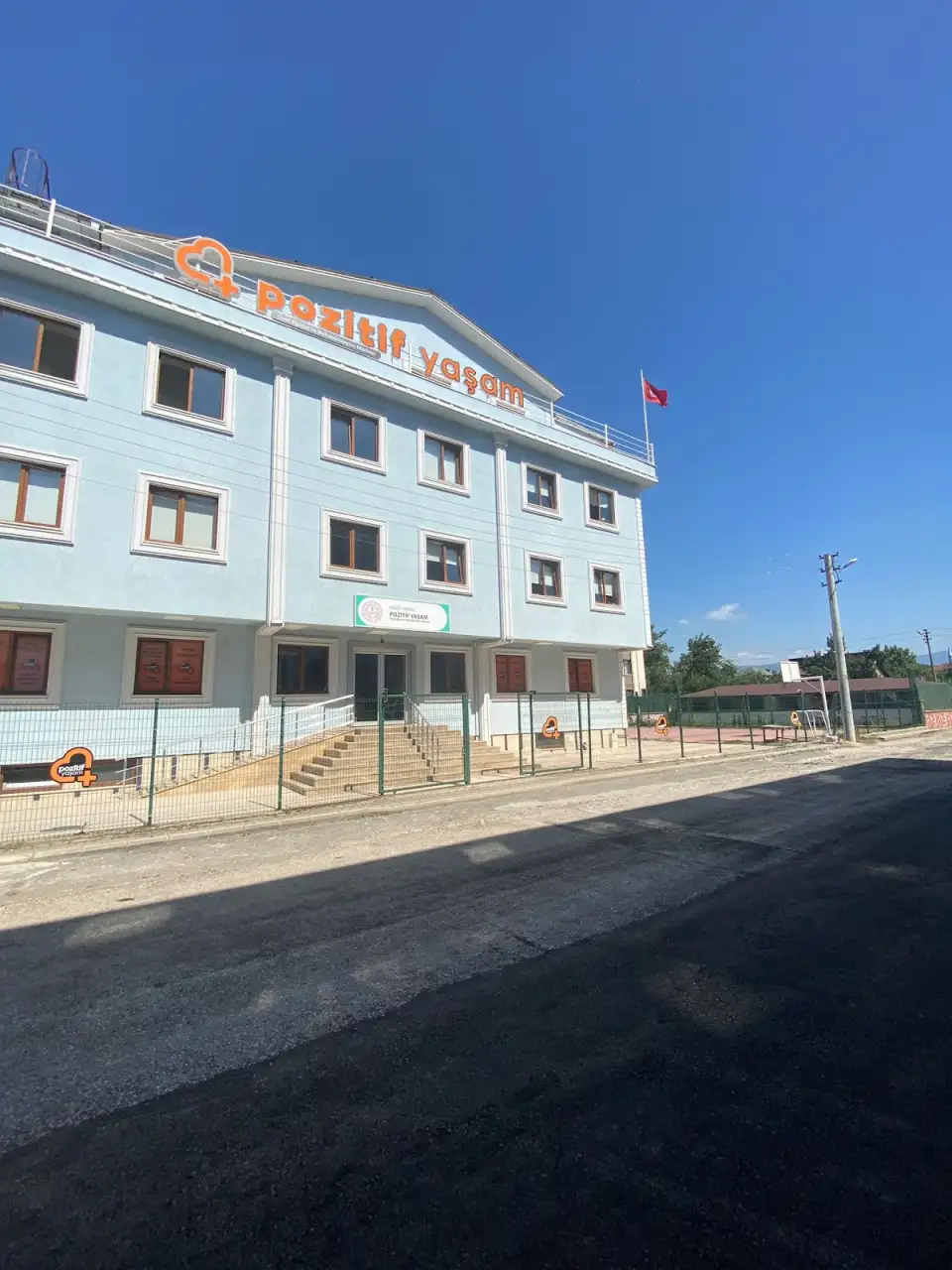 Pozitif Yaşam Özel Eğitim ve Rehabilitasyon Merkezi