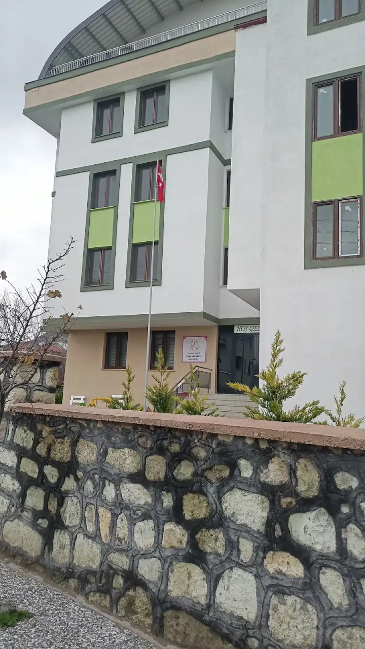 Güldeste Gündüz Bakımevi - Çocuk Bakım Merkezi - Balıkesir - galeri görseli