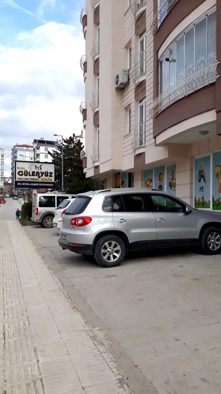 Gülenyüz Elele Özel Eğitim Ve Rehabilitasyon Mer. - Özel Eğitim ve Gelişim Merkezi - Çorum - galeri görseli