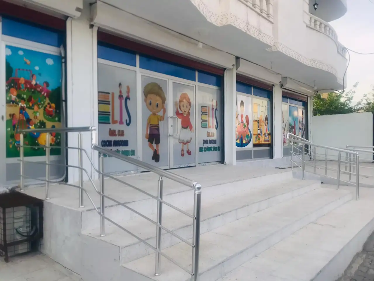 Özel Elis Çocuk Akademisi Kreş ve Gündüz Bakımevi - Çocuk Bakım Merkezi - Şırnak
