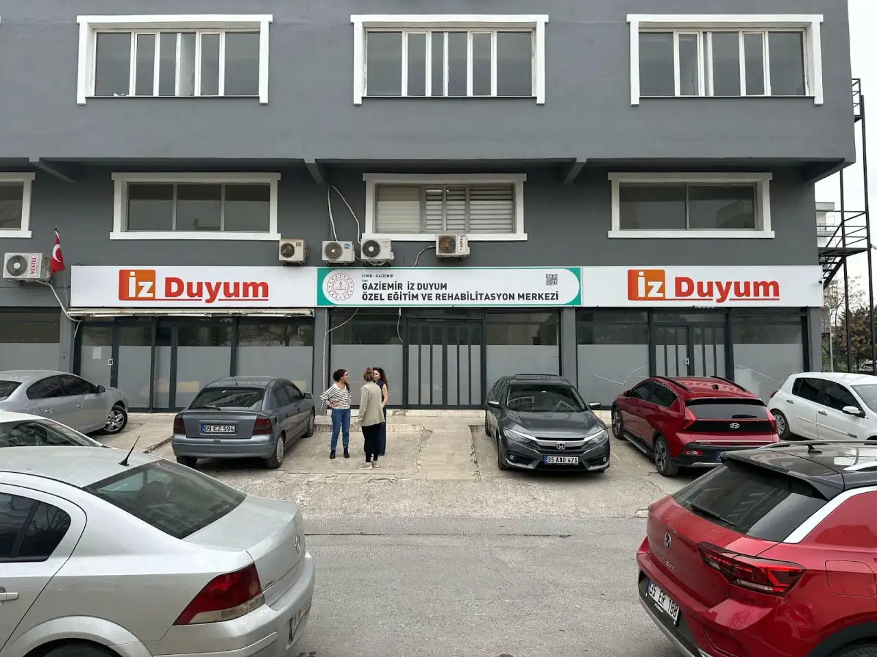 Gaziemir İz Duyum Özel Eğitim Ve Rehabilitasyon Merkezi - Özel Eğitim ve Gelişim Merkezi - İzmir