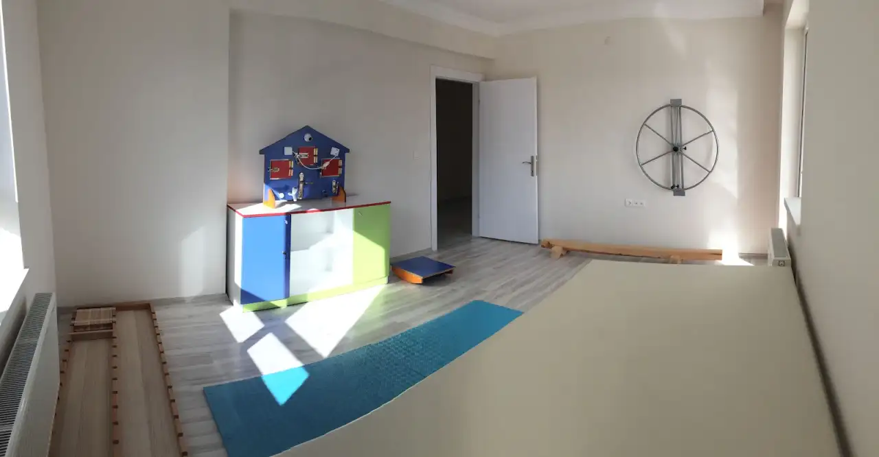 Umut Çınarları Özel Eğitim ve Rehabilitasyon Merkezi