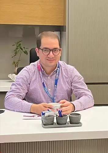 Uzm. Dr. Ömer Dikici