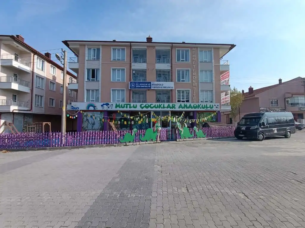 Kütahya Özel Mutlu Çocuklar Anaokulu - Kreş ve Anaokulu - Kütahya