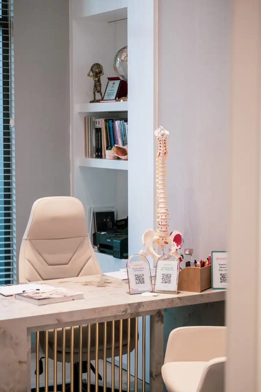 Fizyoterapist Dr. Şule OKUR DÜNDAR - Fizik Tedavi ve Rehabilitasyon - Bursa
