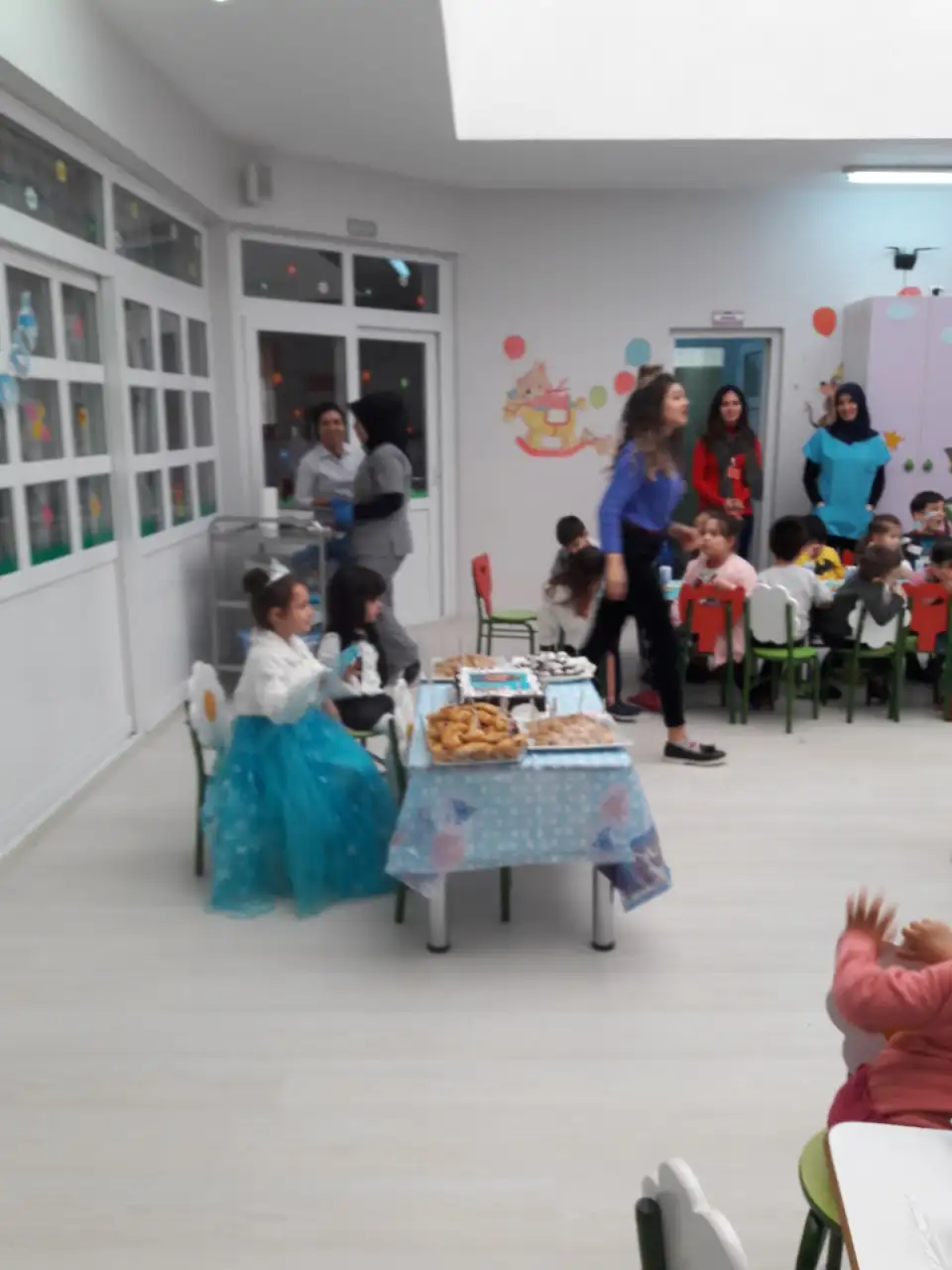 Parlayan yıldızlar kreş ve gündüz bakimevi - Çocuk Bakım Merkezi - Aydın - galeri görseli