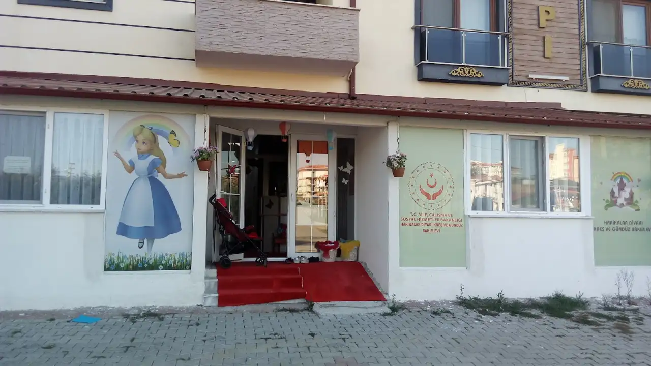 Harikalar Diyarı Kreş ve Gündüz Bakımevi - Çocuk Bakım Merkezi - Sakarya