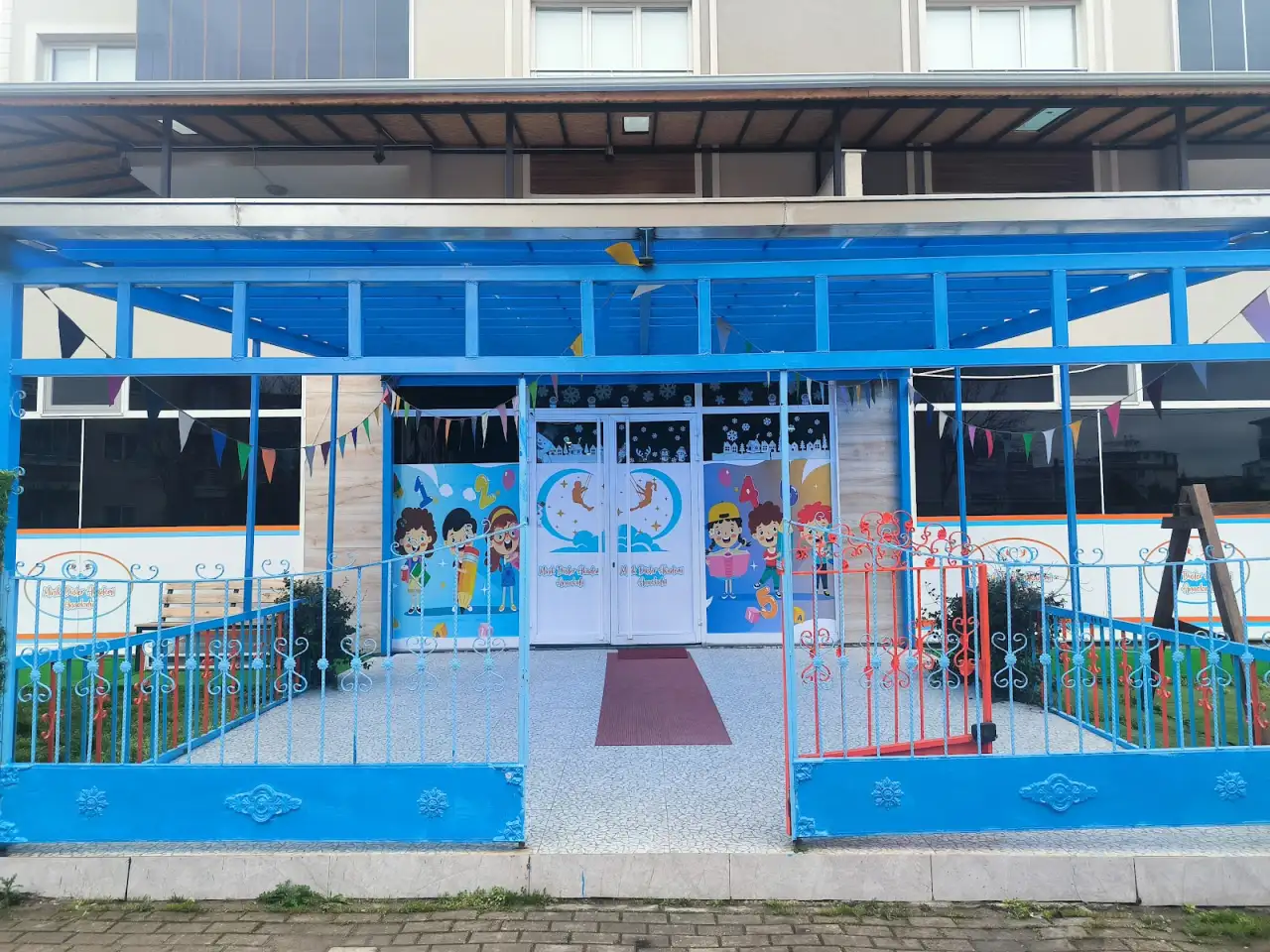 Minik Düşler Akademi Anaokulu