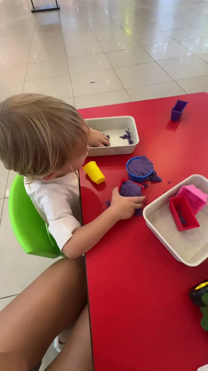 RENGARENK ANAOKULU