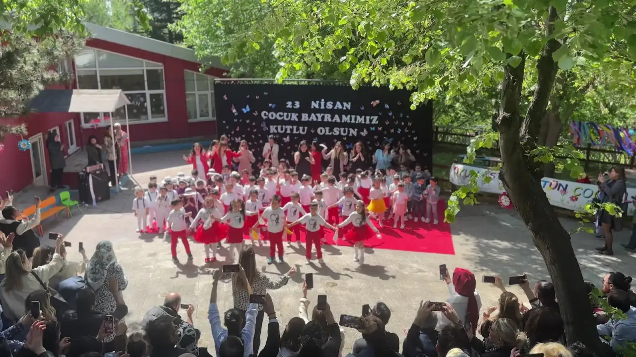 Çetin Emeç Gündüz Çocuk Bakımevi - Çocuk Bakım Merkezi - İstanbul - galeri görseli