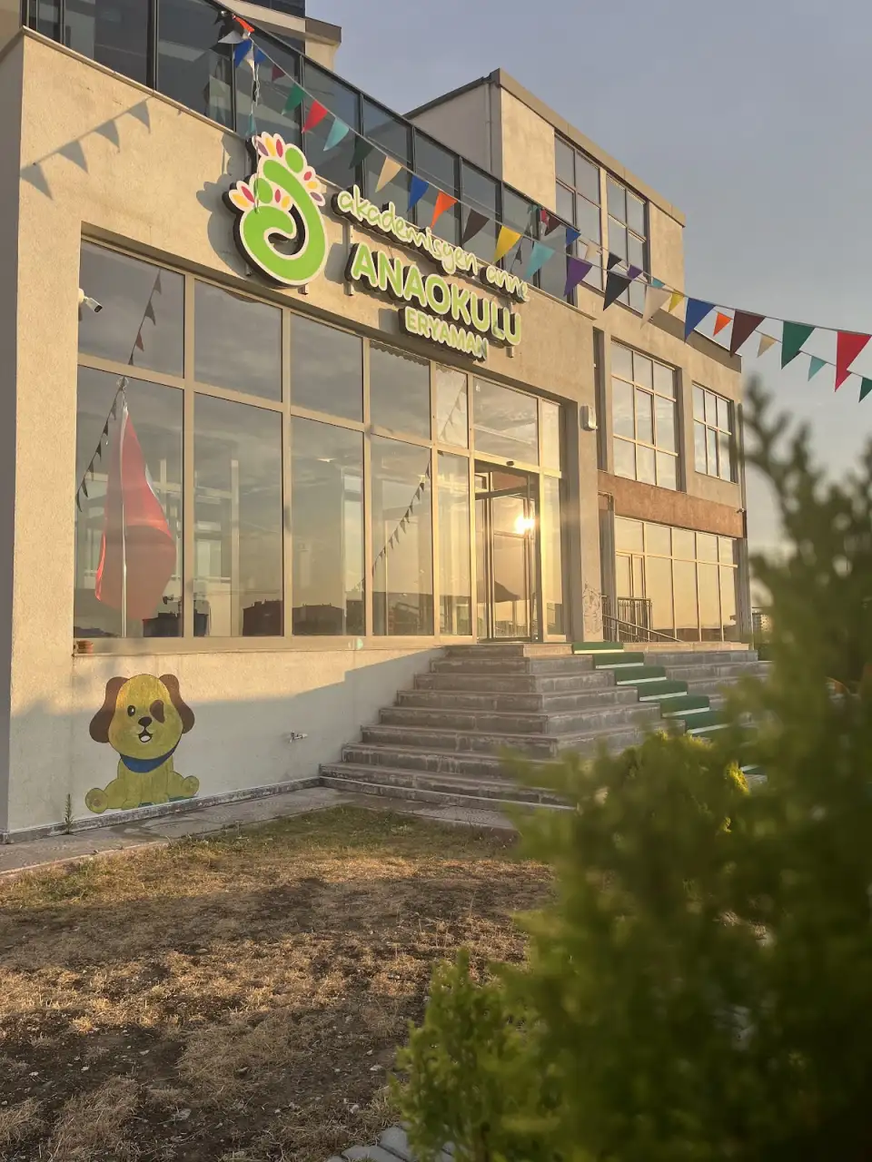 AKADEMİSYEN ANNE ANAOKULU ERYAMAN - Kreş ve Anaokulu - Ankara