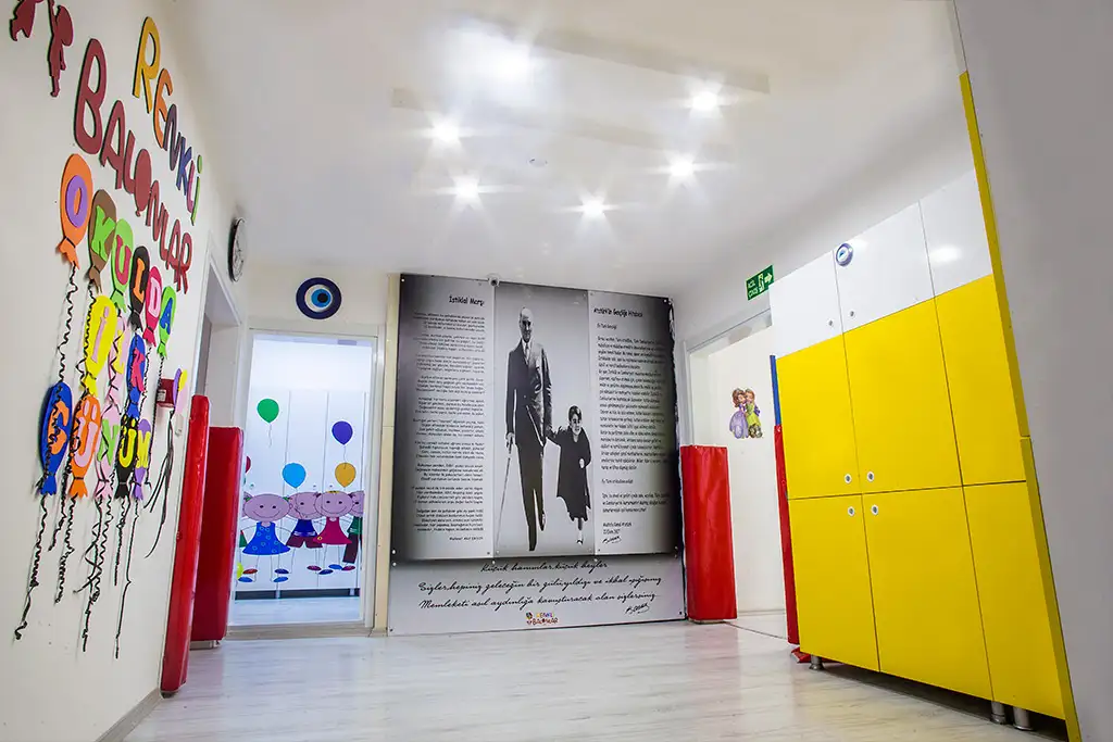 Renkli Balonlar Adası Anaokulu Kuşadası - Kreş ve Anaokulu - Aydın - galeri görseli