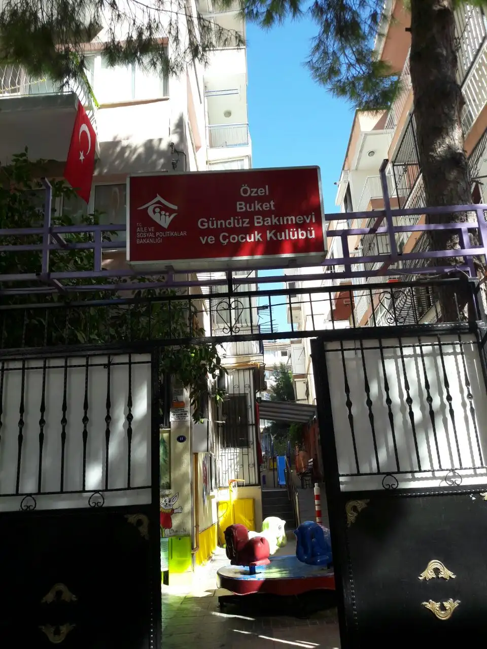 ÖZEL BUKET GÜNDÜZ BAKIMEVİ VE ÇOCUK KULÜBÜ - Çocuk Bakım Merkezi - İzmir