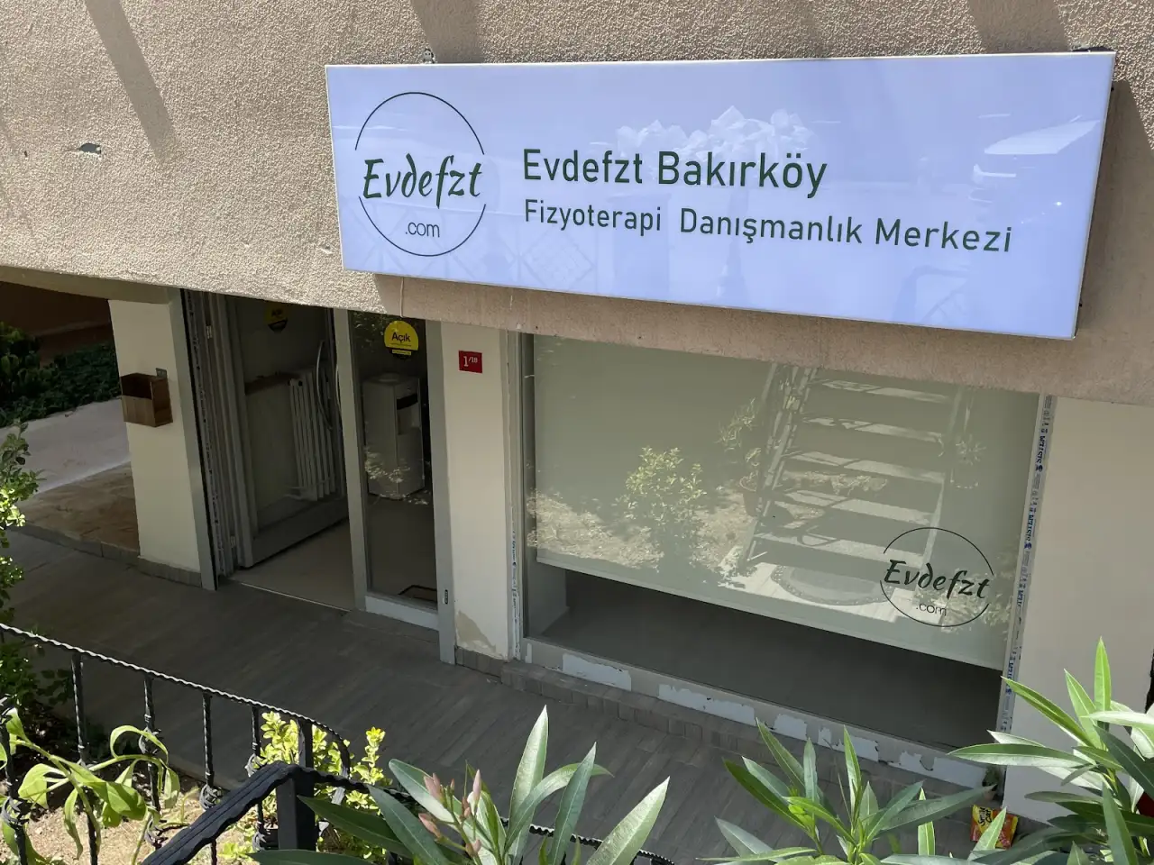 Evdefzt - Evde Fizik Tedavi ve Klinik Hizmetleri - Fizik Tedavi ve Rehabilitasyon - İstanbul - galeri görseli