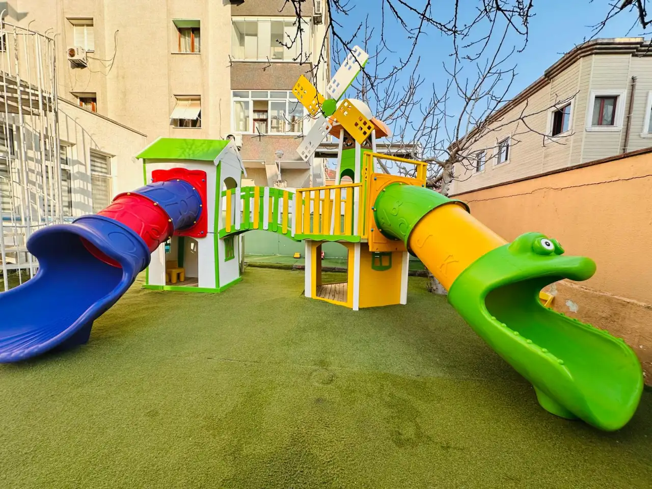 Pembe Panter Anaokulu - Kreş ve Anaokulu - İstanbul
