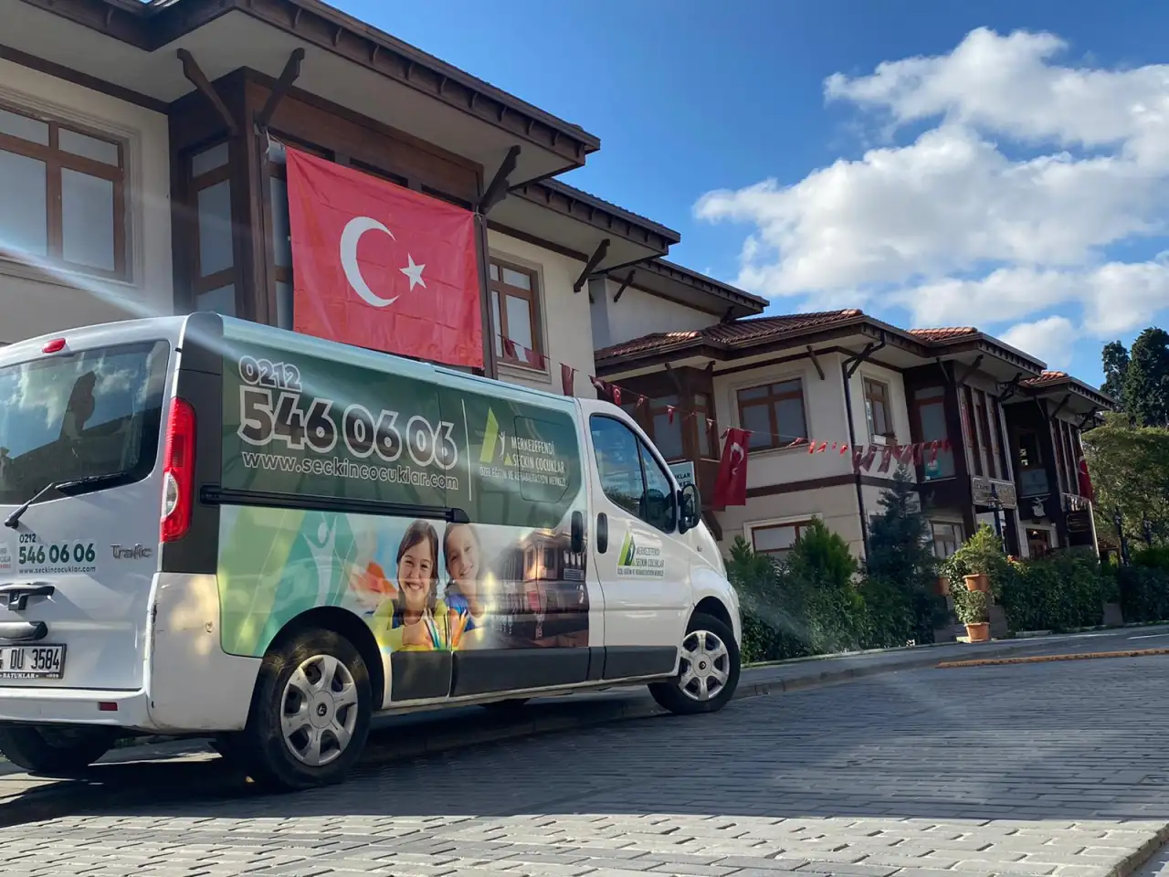 Merkezefendi Seçkin Çocuklar Özel Eğitim ve Rehabilitasyon Merkezi - Çocuk Bakım Merkezi - İstanbul