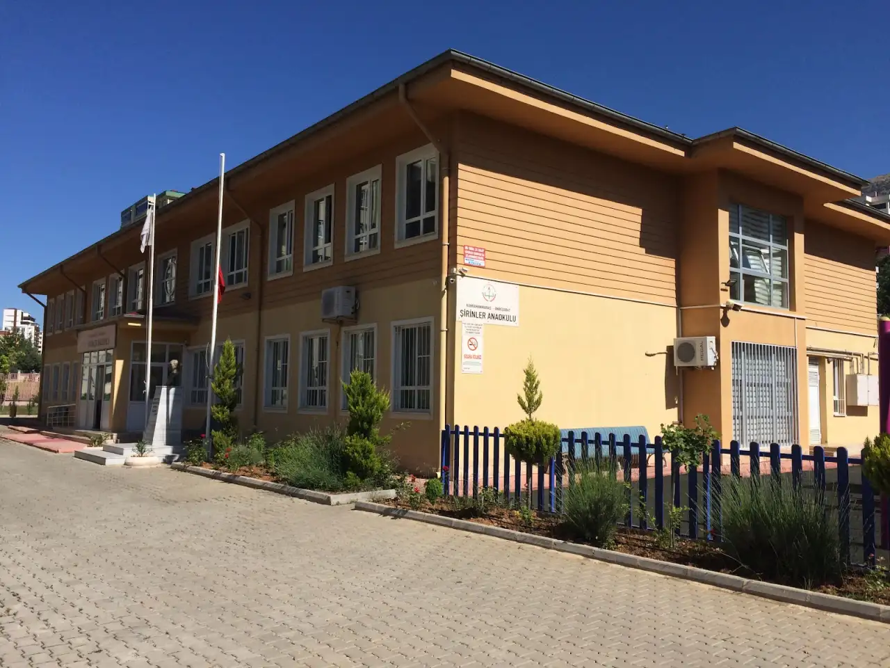 Şirinler Anaokulu - Kreş ve Anaokulu - Kahramanmaraş