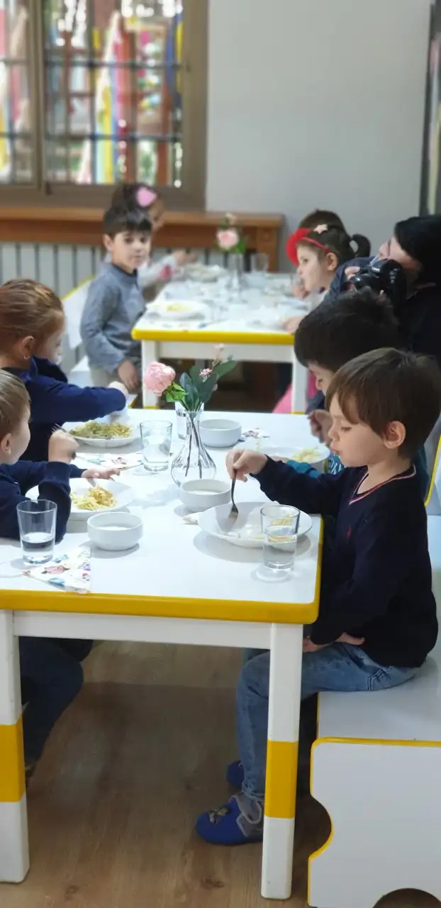 Büyümüş de Küçülmüş Kreş ve Anaokulu | Bornova Evka 3 Anaokulu & Kreş | 0–6 Yaş - Kreş ve Anaokulu - İzmir - galeri görseli