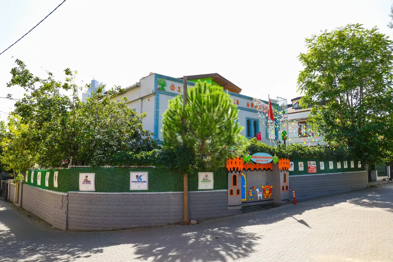 Özel Özgür Nesiller Anaokulu - Kreş ve Anaokulu - İstanbul