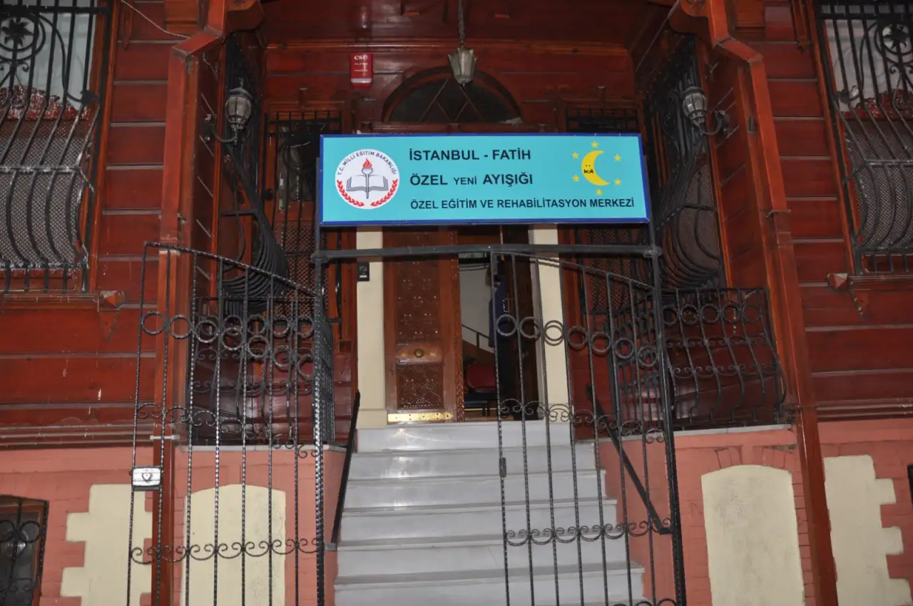Özel Yeni Ayışığı Özel Eğitim ve Rehabilitasyon Merkezi - Özel Eğitim ve Gelişim Merkezi - İstanbul