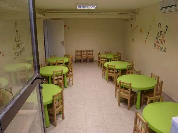 Küçük Dahi Bakımevi - Merkez - Çocuk Bakım Merkezi - İstanbul - galeri görseli