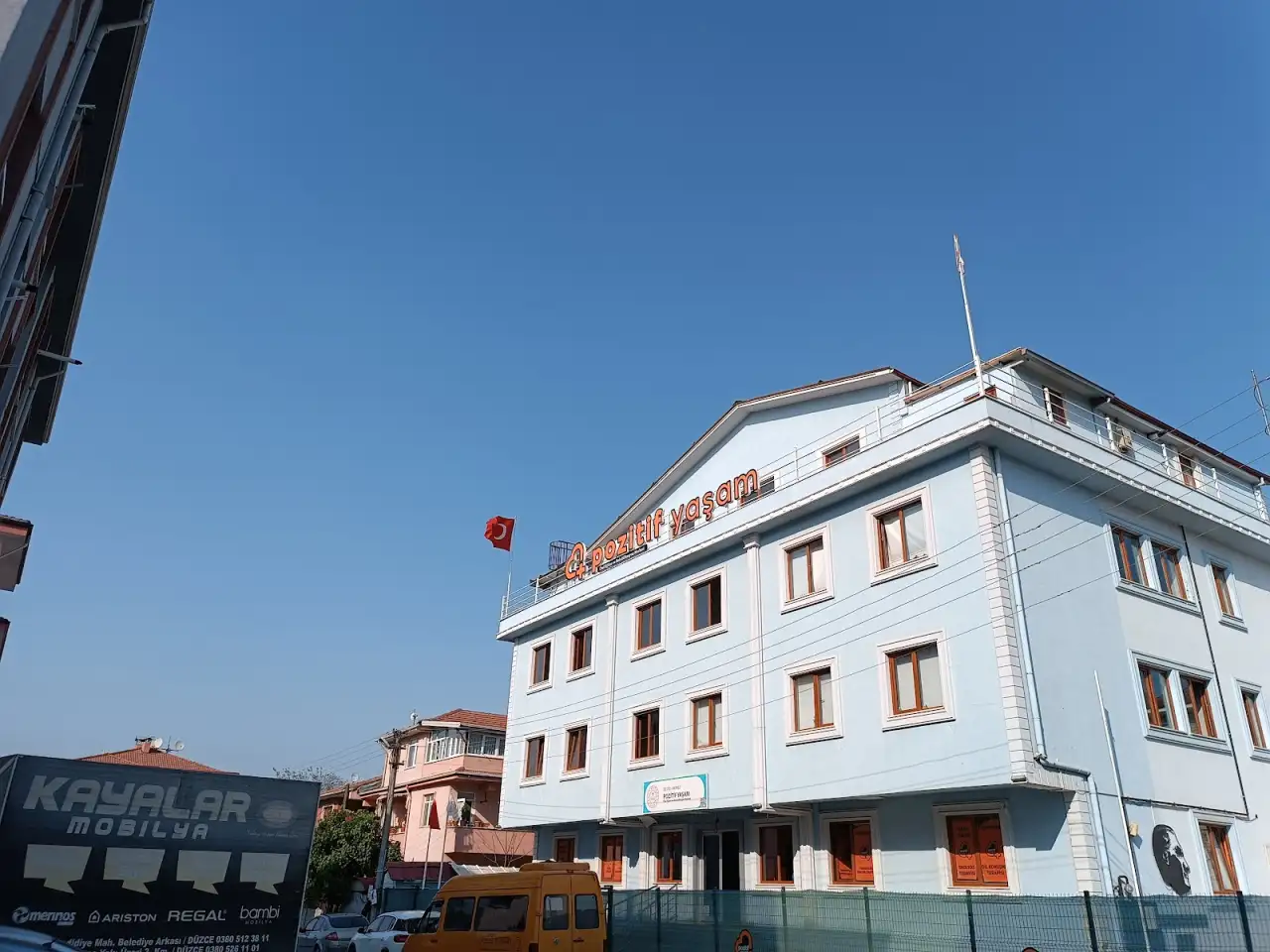 Pozitif Yaşam Özel Eğitim ve Rehabilitasyon Merkezi