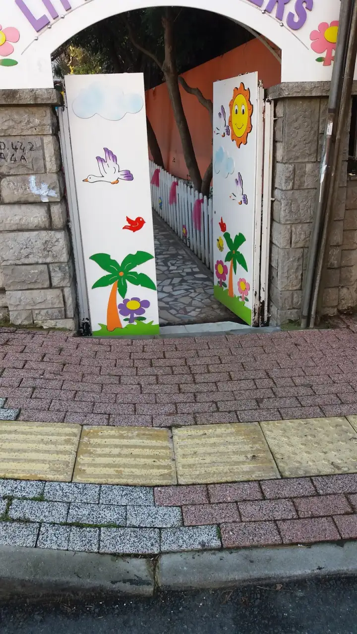 Meb. Küçük Çiçekler Anaokulu - Kreş ve Anaokulu - İstanbul