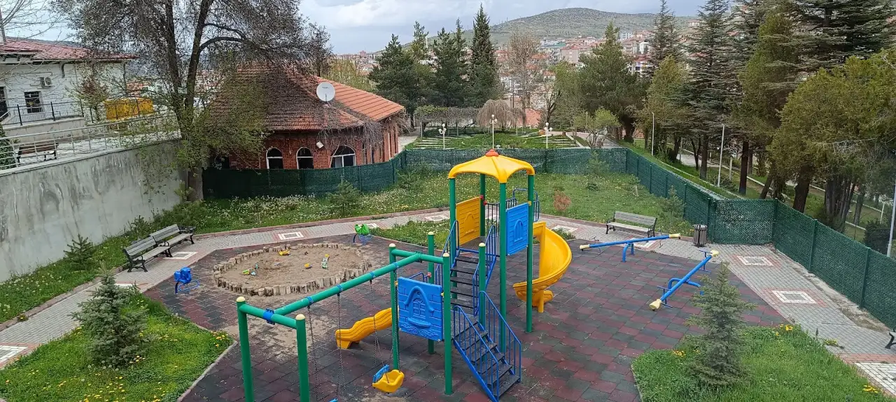 Bizim ev kreş ve gündüz bakımevi - Çocuk Bakım Merkezi - Yozgat - galeri görseli