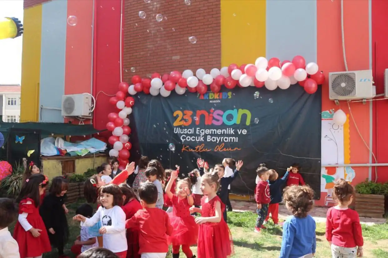 Akdkids kreş ve gündüz bakım evi