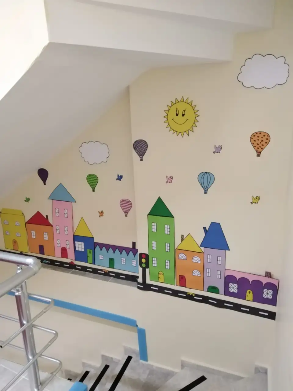 Gezegenim Sanat Atölyesi Ve Çocuk Oyun Aktivite Merkezi - Çocuk Bakım Merkezi - Tekirdağ - galeri görseli