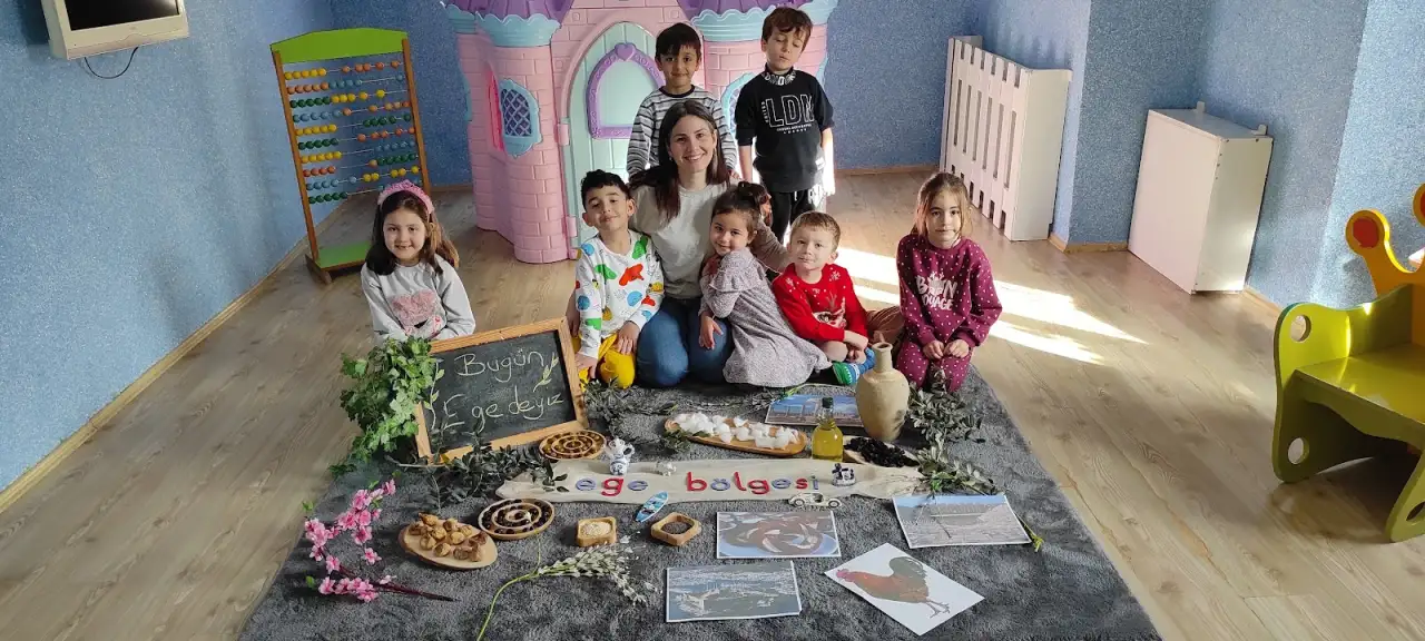 Neşeli günler kreş ve gündüzbakımevi - Kreş ve Anaokulu - Balıkesir - galeri görseli