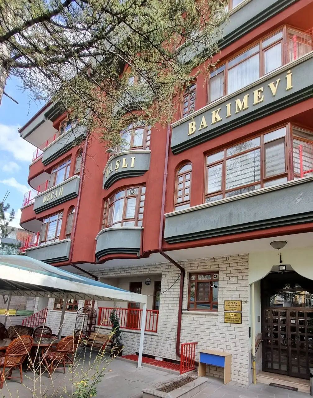 Özcan Yaşlı Bakımevi - Huzurevi - Ankara