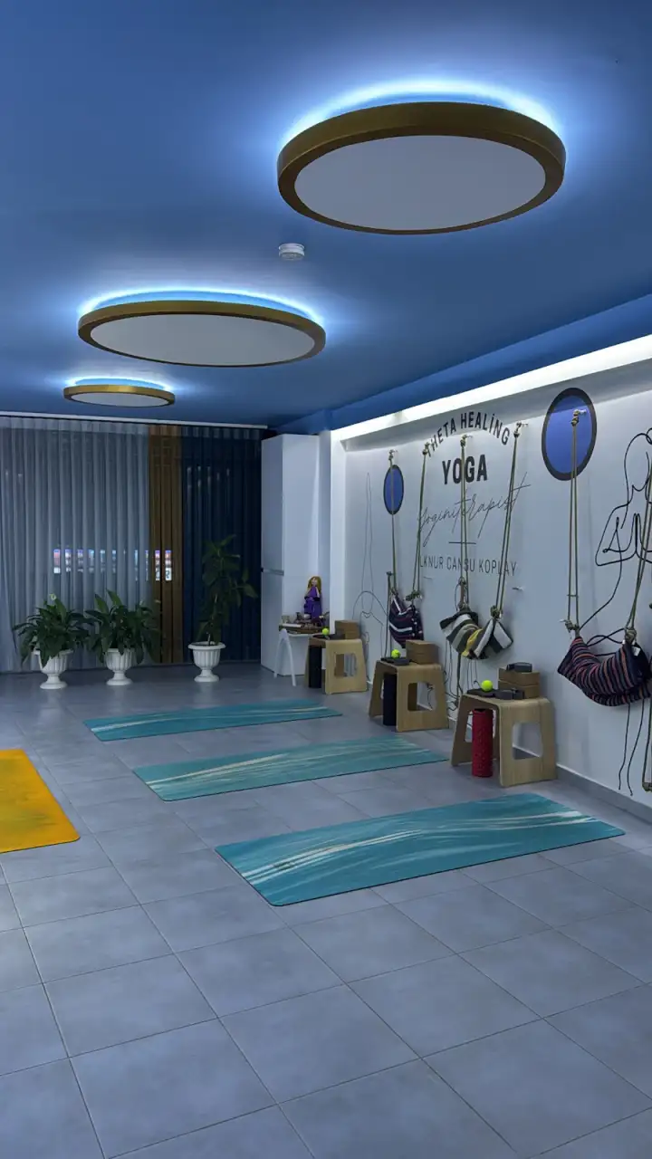 Bucak Fizyoterapist İlknur Cansu Koplay-Yoga-Theta