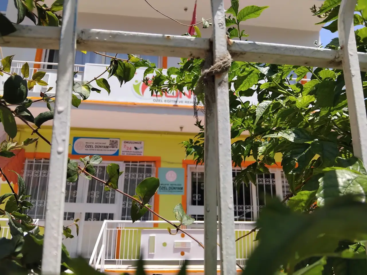 Dünyam Özel Eğitim ve Rehabilitasyon Merkezi