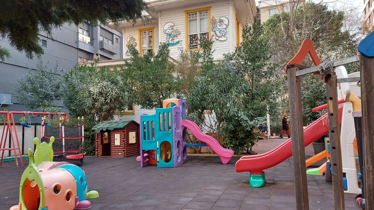Beyaz Köşk Çocuk Evi - Çocuk Bakım Merkezi - İstanbul - galeri görseli