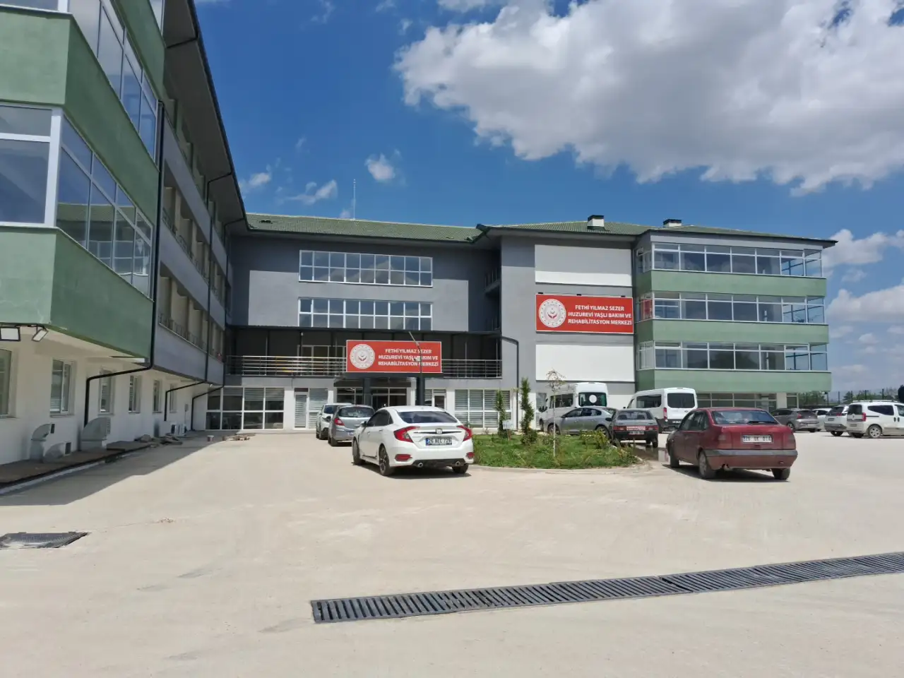 Fethi Yılmaz Sezer Huzurevi - Huzurevi - Eskişehir