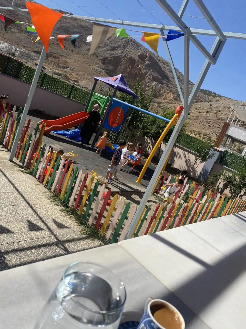 Minik Adımlar Kreş ve Gündüz Bakımevi