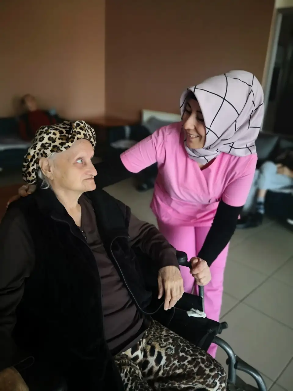 Özel Hanife Ağyüz Bakım Merkezi - Yaşlı Bakım Evi - Edirne - galeri görseli