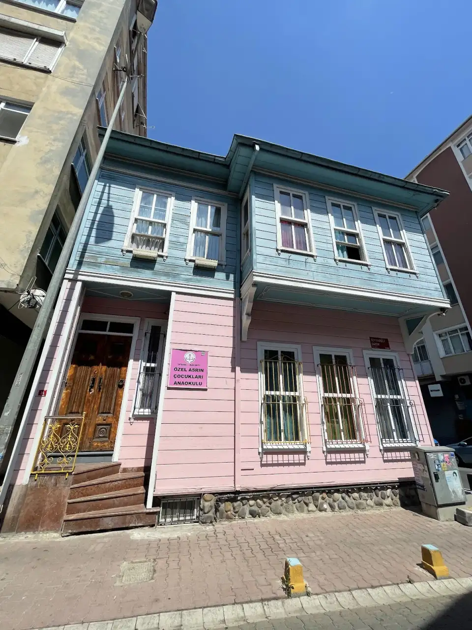 Asrın çocukları - Kreş ve Anaokulu - İstanbul