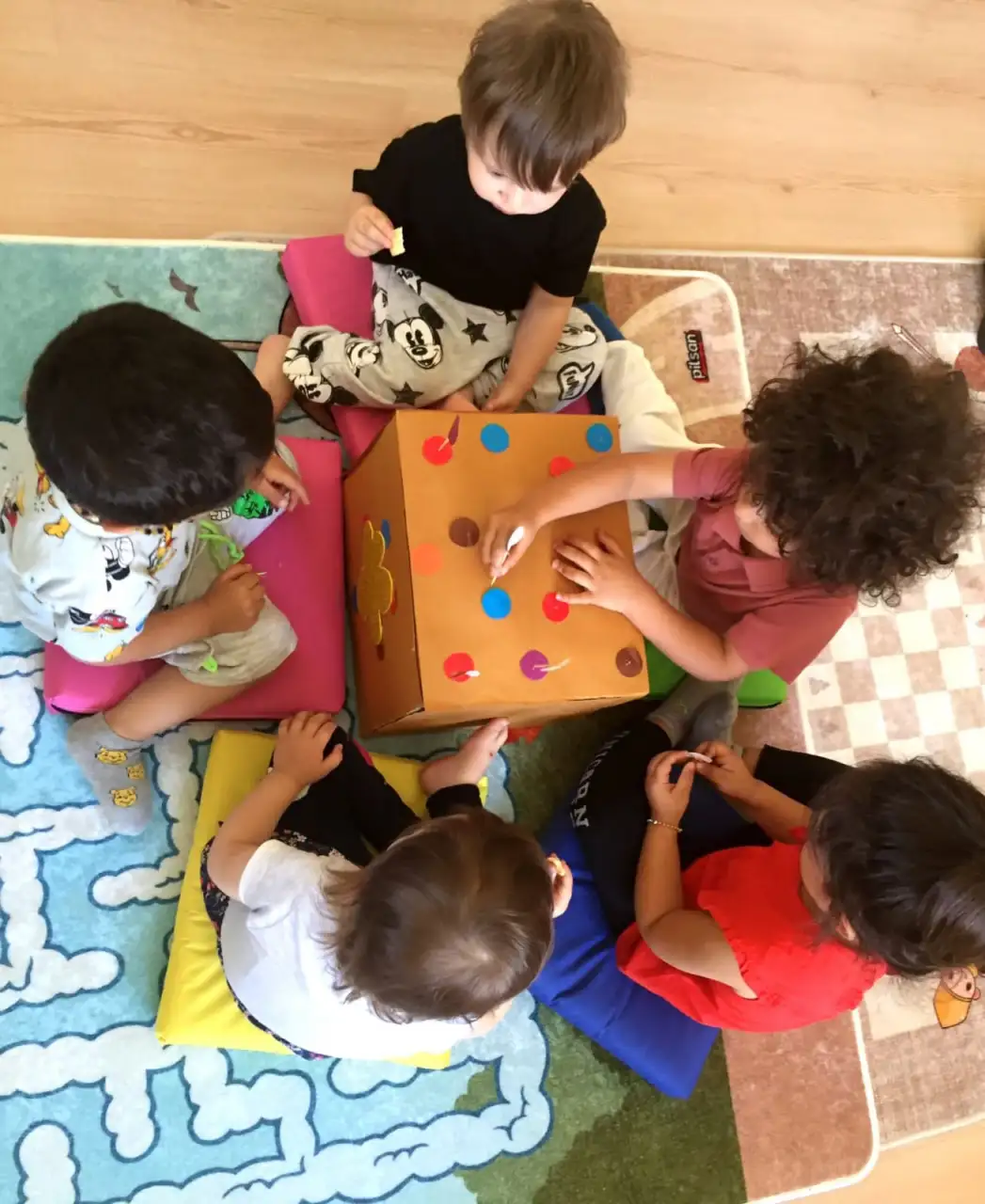 Amerikan Kültür Akd Kids Anaokulu ( KREŞ ) Yüksekova - Çocuk Bakım Merkezi - Hakkari - galeri görseli