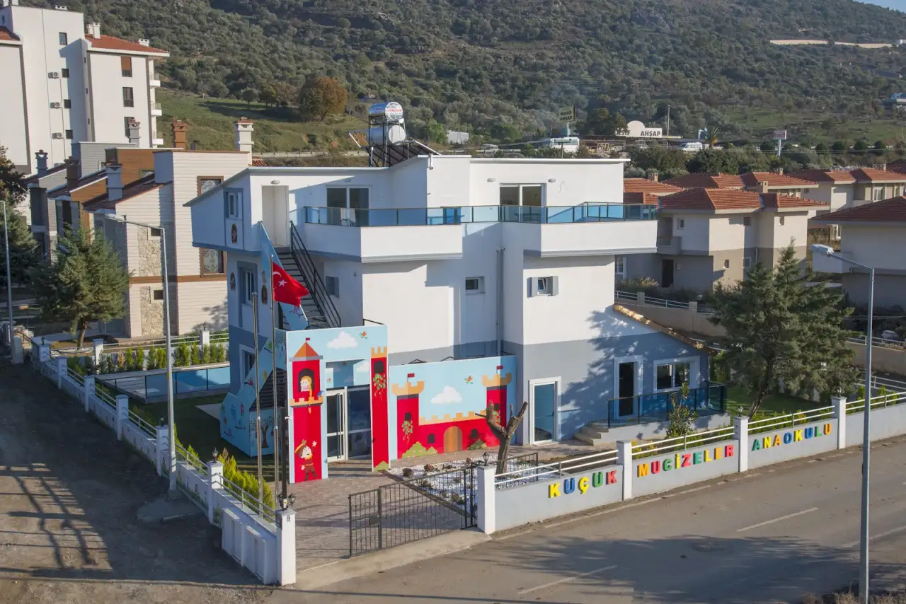 Özel Küçük Mucizeler Çocuk Akademisi & Gündüz Bakımevi - Çocuk Bakım Merkezi - İzmir - galeri görseli